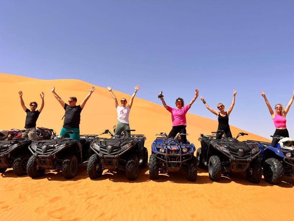 Sahara Safari Camp Hotel Merzouga Bagian luar foto