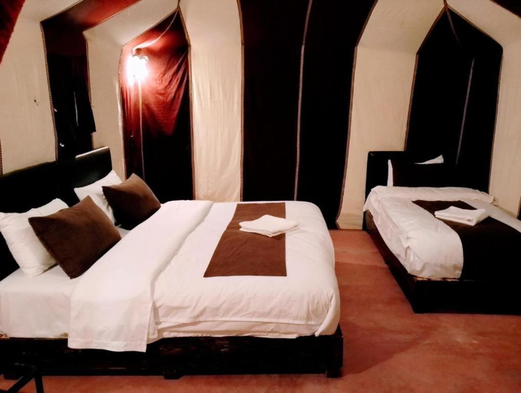 Sahara Safari Camp Hotel Merzouga Bagian luar foto