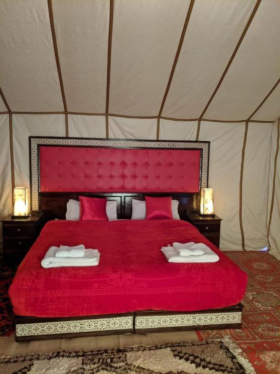 Sahara Safari Camp Hotel Merzouga Bagian luar foto