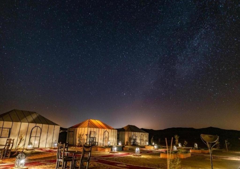 Sahara Safari Camp Hotel Merzouga Bagian luar foto