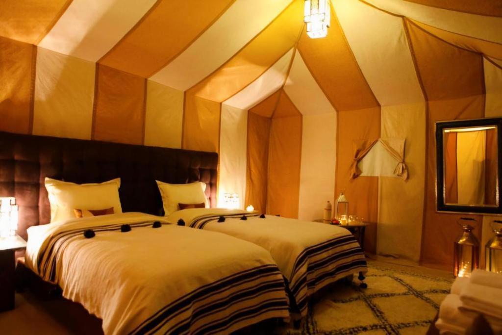 Sahara Safari Camp Hotel Merzouga Bagian luar foto